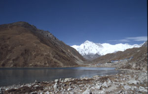 Gokyo 07  lake lodgesP 0300