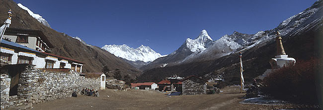 Tengboche PAN 05 monastery ama dablam nuptse lhotse P 0650