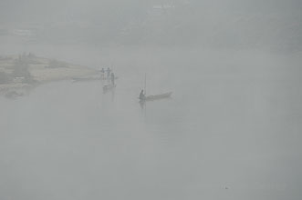 Chitwan 2011 81 Nebel am fluss y220 Chitwan 2011 81 Nebel am fluss y220