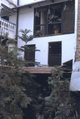 Freakstreet 06  century  lodge Kathmandu0340x