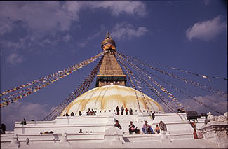 Kathmandu Bodnath 02 stupa totale P 0350 Kathmandu Bodnath 02 stupa totale P 0350