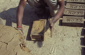 Ziegelherstellung in Nepal