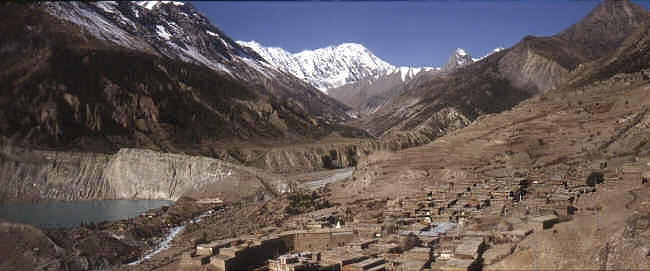 Manang und der Tilicho peak