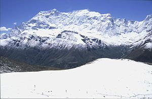 ice lake 11 Aufstieg & Annapurna 2P 300