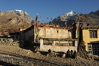 Jhong Dzong 28 h220 Jhong Dzong 28 h220