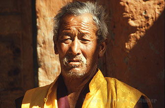 Jhong Dzong 47 h220 Jhong Dzong 47 h220