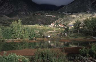 Purang 4 Annapurna nepal h220 Purang 4 Annapurna nepal h220