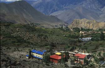 Tharpa choling nunnery Ranipauwa 4 h220