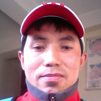 Dil  Gurung klein